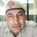 Traffic cop tells how to reduce challan to Rs. 100