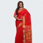 Enhance your traditional beauty by wearing an Indian handloom saree