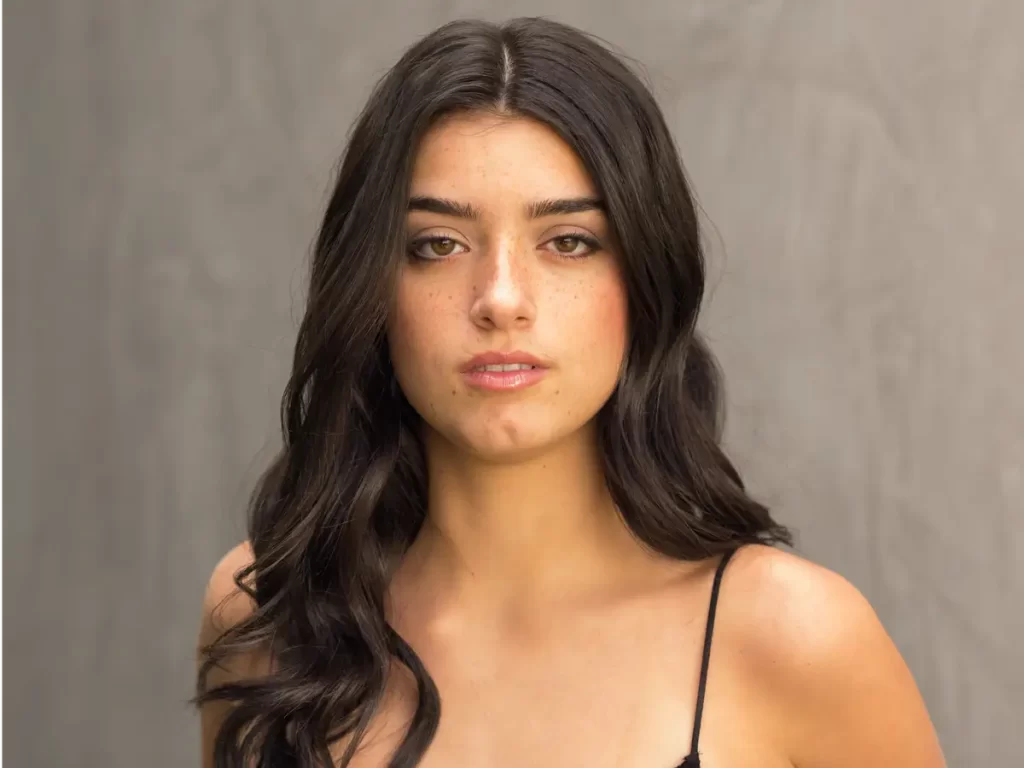 10 Models on TikTok You Can’t Miss: Trendsetters Redefining Beauty! - 9. Dixie D'Amelio - The Empowering Voice